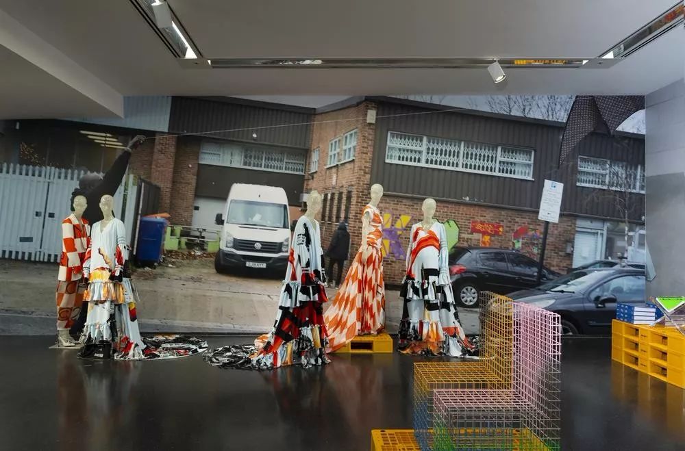修辭手法展會(huì)展覽策劃深入探討了abloh職業(yè)生涯的亮點(diǎn)